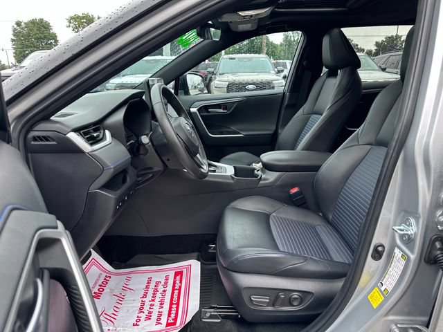 Used 2024 Toyota RAV4 XSE w/ Weather Package AWD/4WD image 11