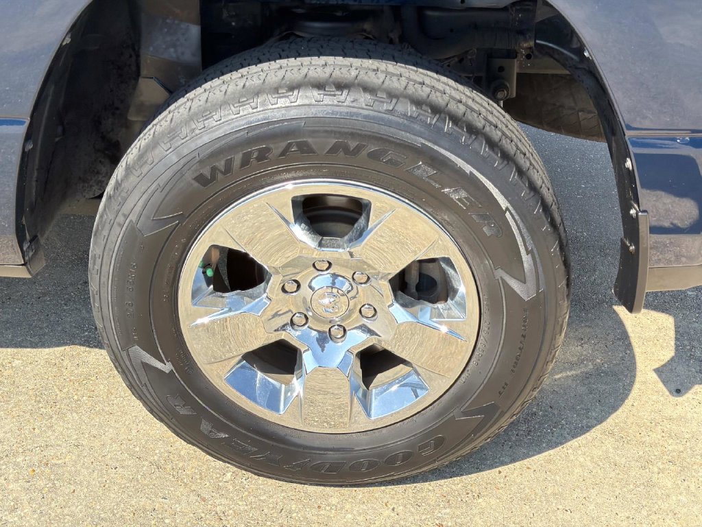 Used 2021 RAM 1500 Big Horn AWD/4WD image 5