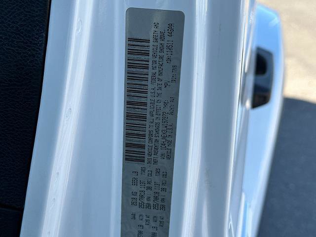 Used 2020 Jeep Wrangler Unlimited Sahara image 28