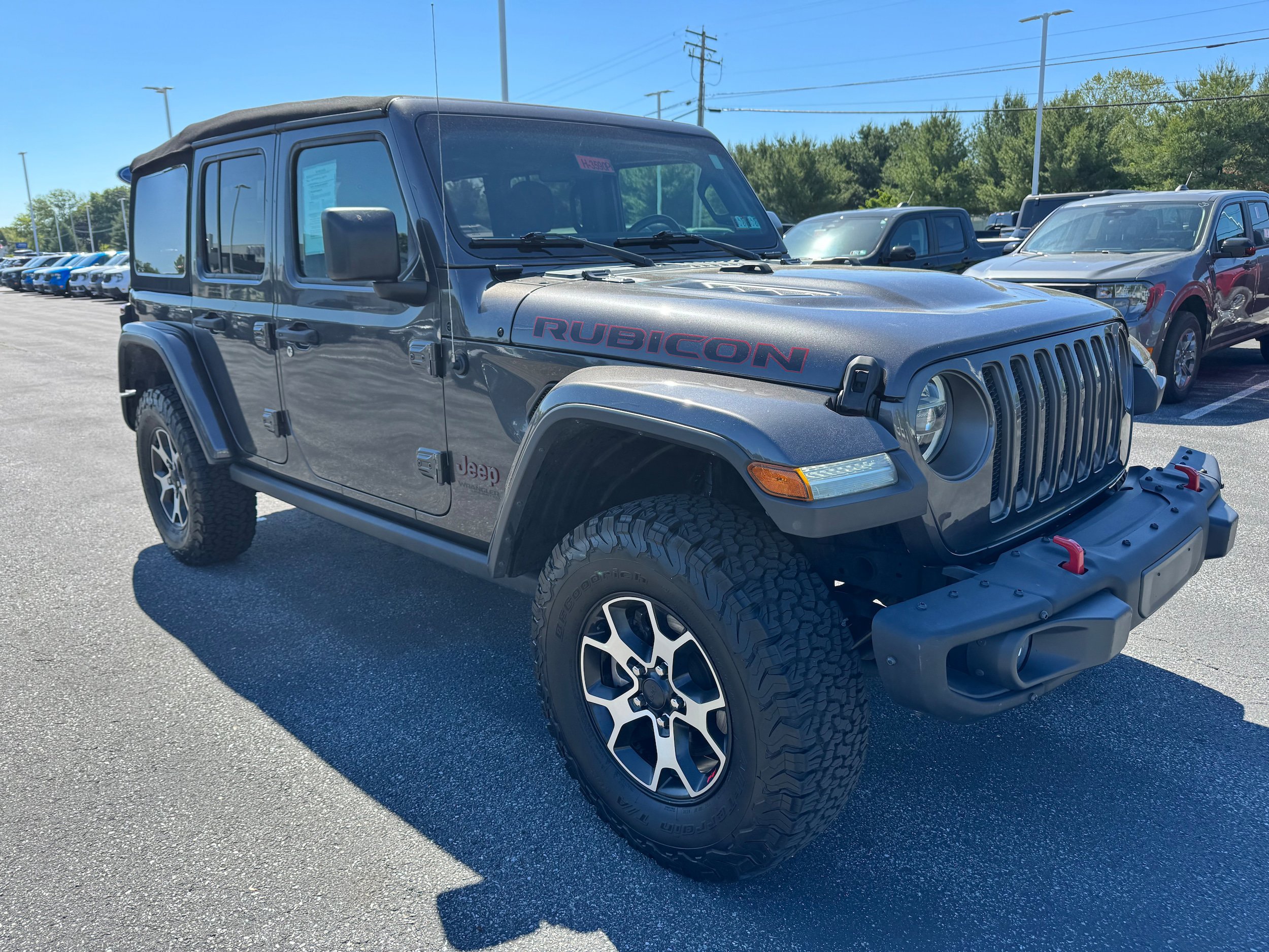 Used 2020 Jeep Wrangler Unlimited Rubicon w/ Dual Top Group AWD/4WD image 7