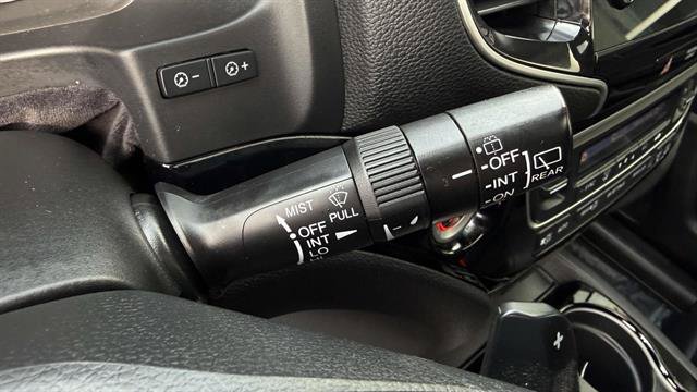 Used 2021 Honda Pilot Touring image 15
