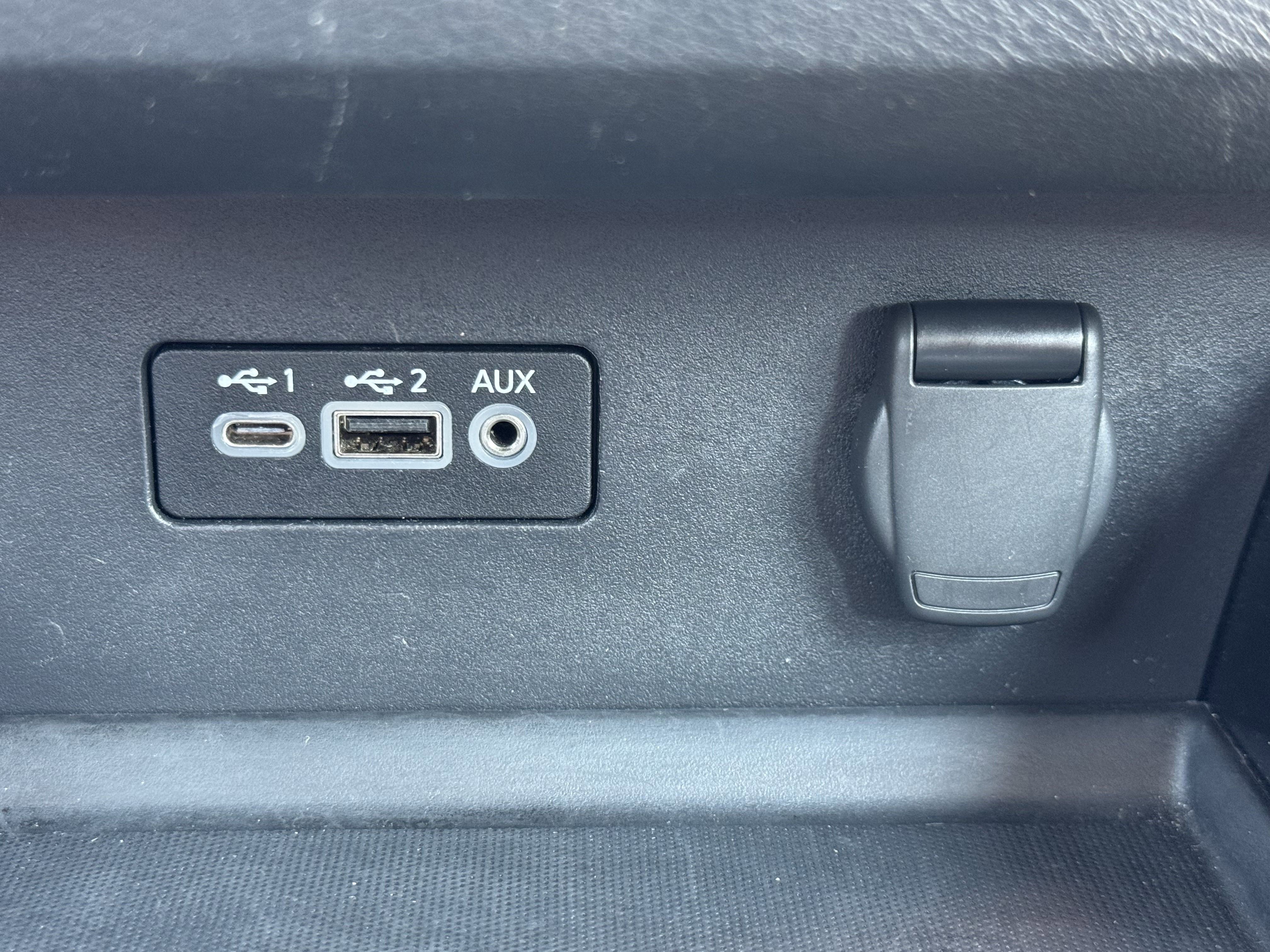 Used 2023 Nissan Altima 2.5 SV image 21