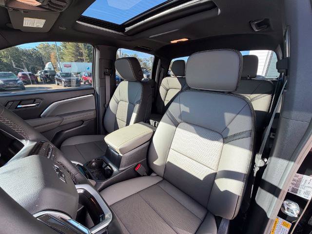 Used 2026 Chevrolet Colorado ZR2 AWD/4WD image 11