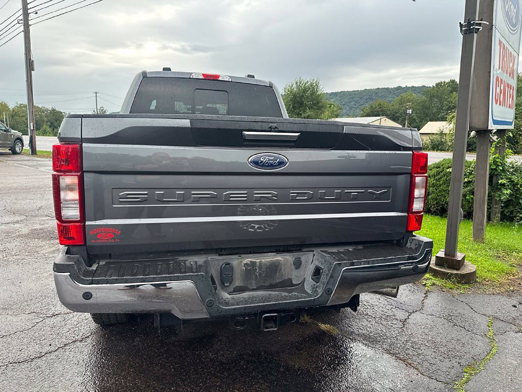 Certified 2021 Ford F250 XLT w/ XLT Premium Package AWD/4WD image 3
