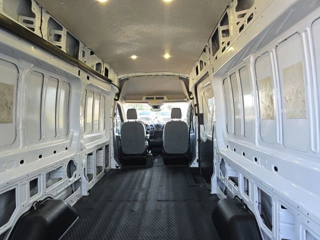 Certified 2017 Ford Transit 250 Base image 8