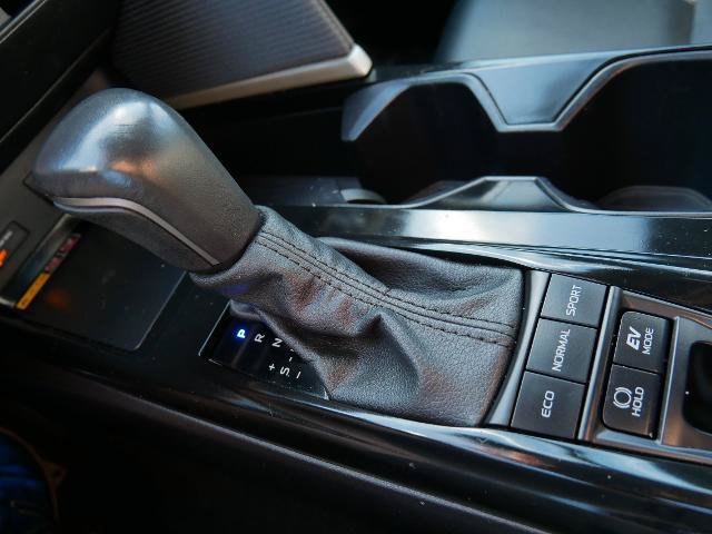Used 2025 Toyota Camry SE FWD image 24