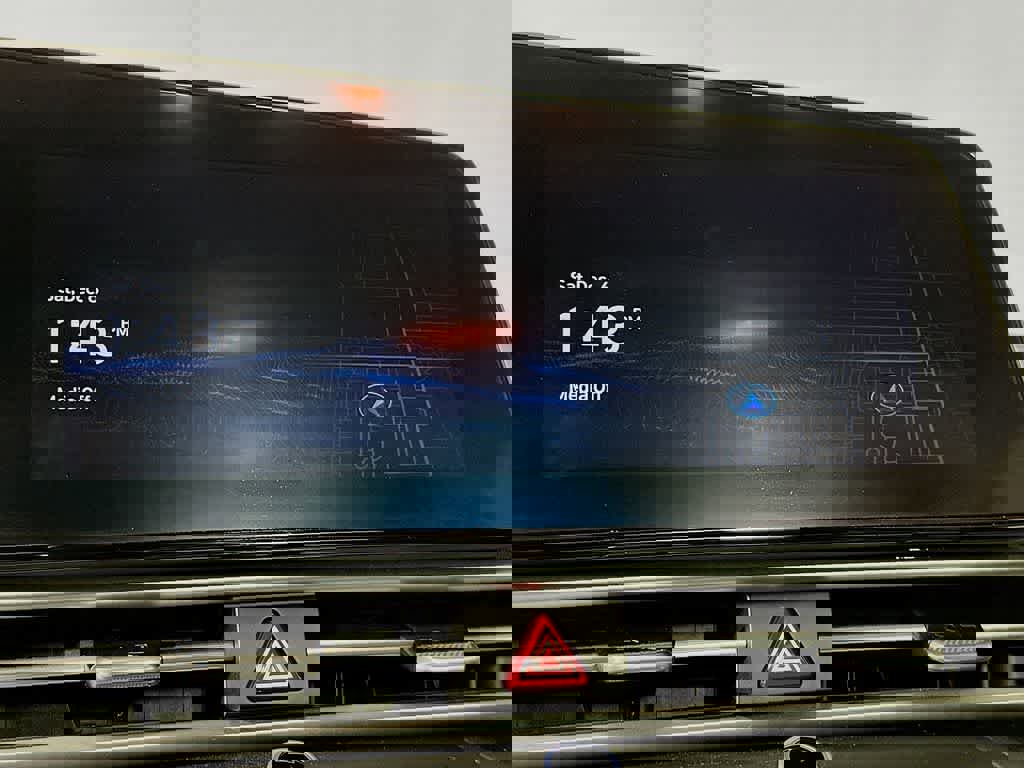 Used 2023 Hyundai Elantra SEL w/ Convenience Package image 15