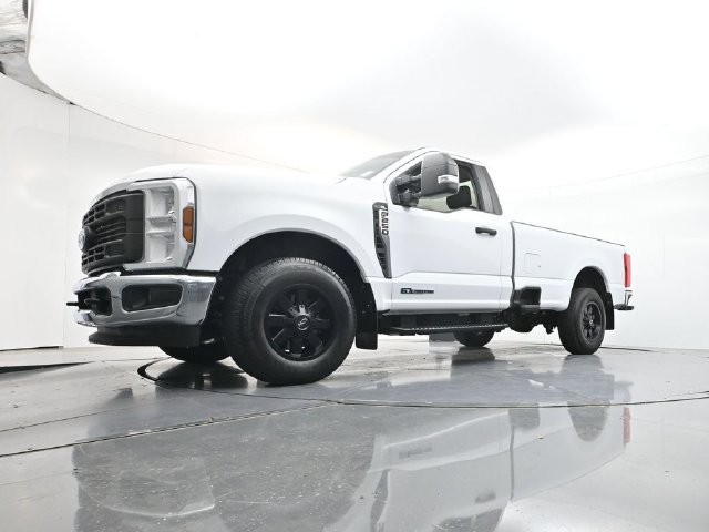 Certified 2026 Ford F250 XL w/ XL Chrome Package RWD image 45