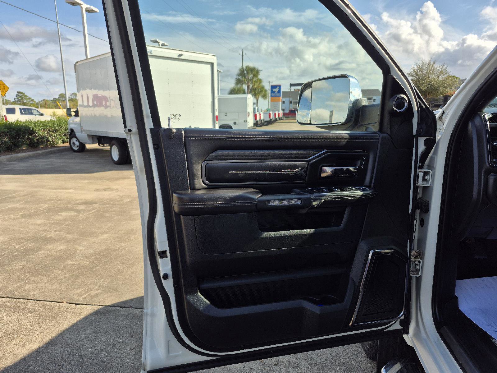 Used 2022 RAM 3500 Limited image 14