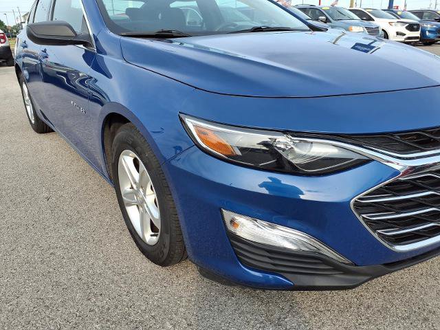 Used 2023 Chevrolet Malibu LS FWD image 24
