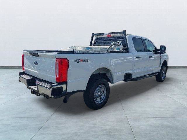 Certified 2025 Ford F250 XL w/ XL Chrome Package AWD/4WD image 7