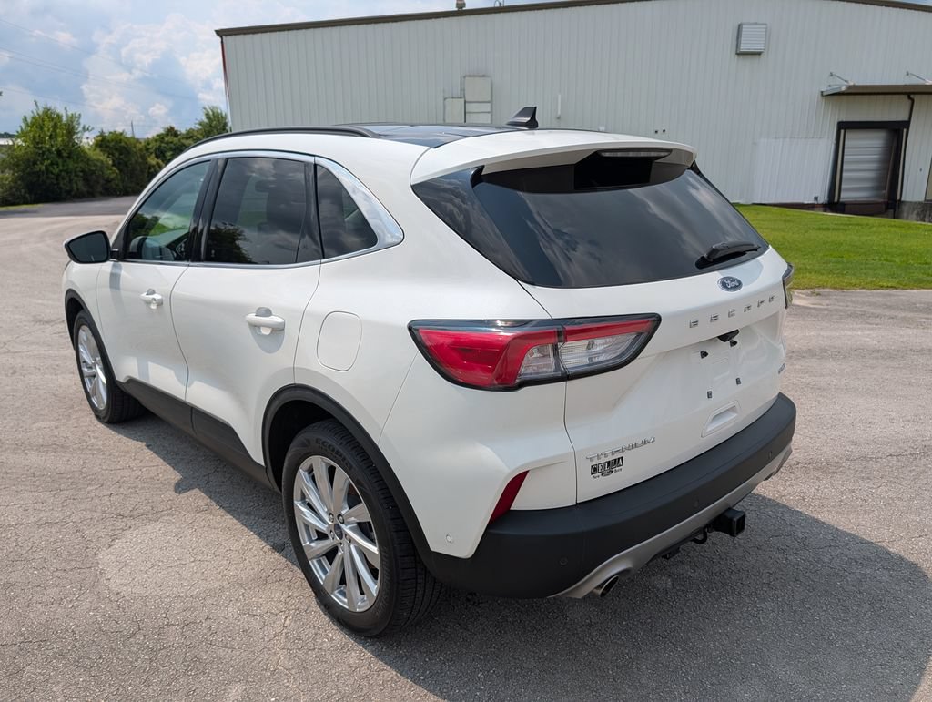 Certified 2021 Ford Escape Titanium w/ Titanium Elite Package AWD/4WD image 4