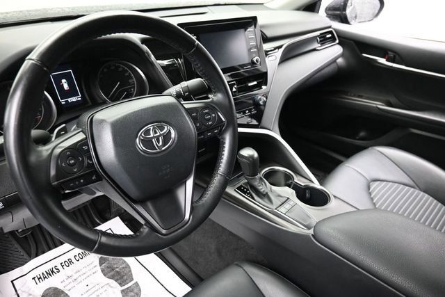 Used 2023 Toyota Camry SE w/ Convenience Package FWD image 22