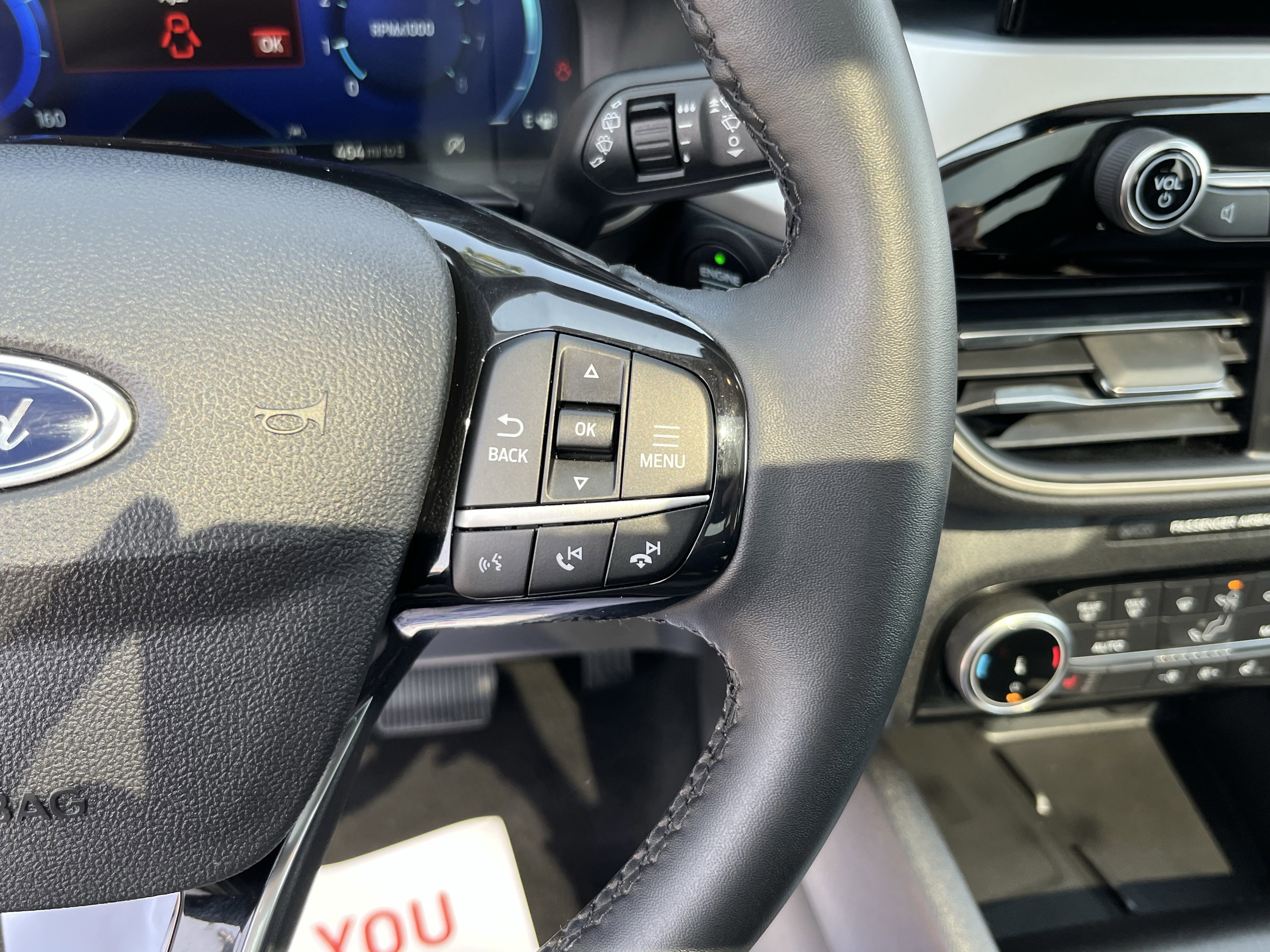 Certified 2022 Ford Escape SEL w/ Technology Package image 19