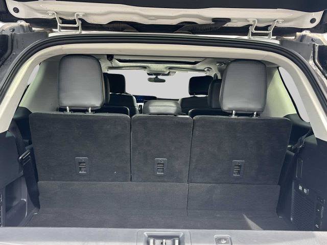 Certified 2025 Ford Expedition Active AWD/4WD image 29