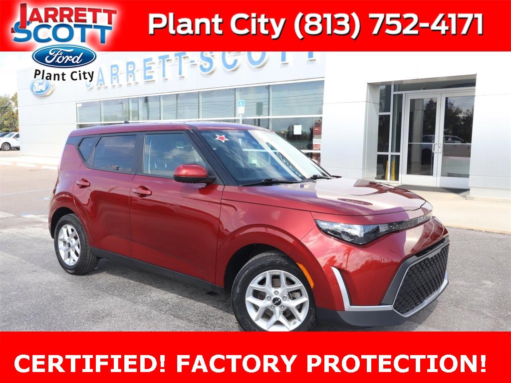 Used 2025 Kia Soul LX w/ LX Technology Package image 1