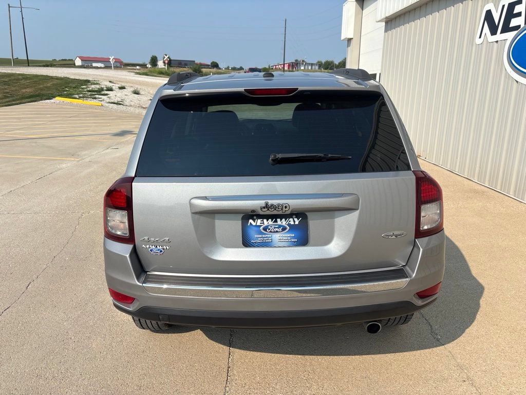 Used 2017 Jeep Compass High Altitude AWD/4WD image 6