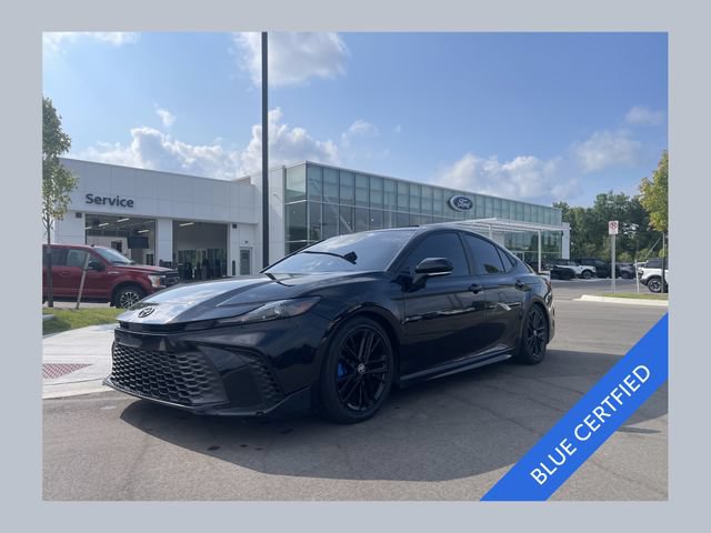 Used 2025 Toyota Camry SE w/ Convenience Package