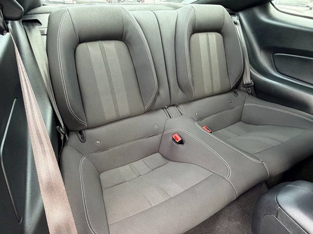 Certified 2019 Ford Mustang Coupe RWD image 35
