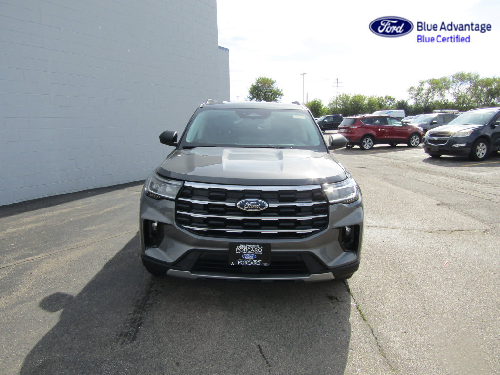 Certified 2025 Ford Explorer Active w/ Active Comfort Package AWD/4WD image 11