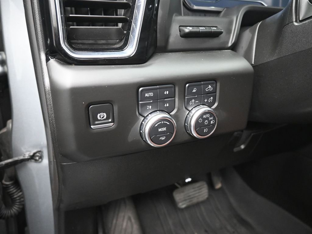 Used 2025 GMC Sierra 2500 Denali Ultimate image 19
