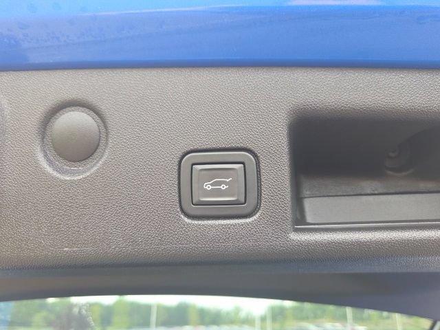 Used 2024 Chevrolet Equinox LT FWD image 13
