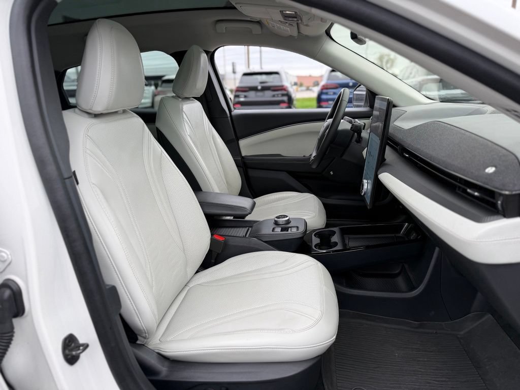 Certified 2023 Ford Mustang Mach-E Premium AWD/4WD image 16