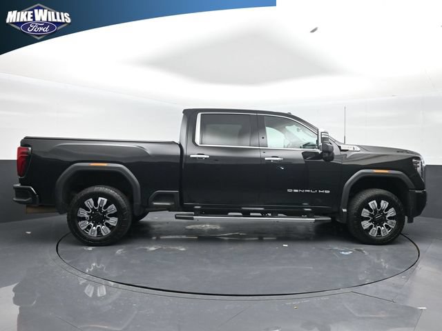 Used 2024 GMC Sierra 2500 Denali w/ Technology Package AWD/4WD image 8