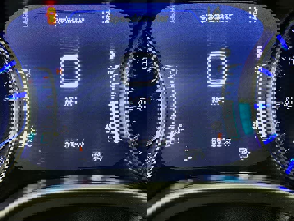 Used 2024 Chrysler Pacifica Touring-L image 20