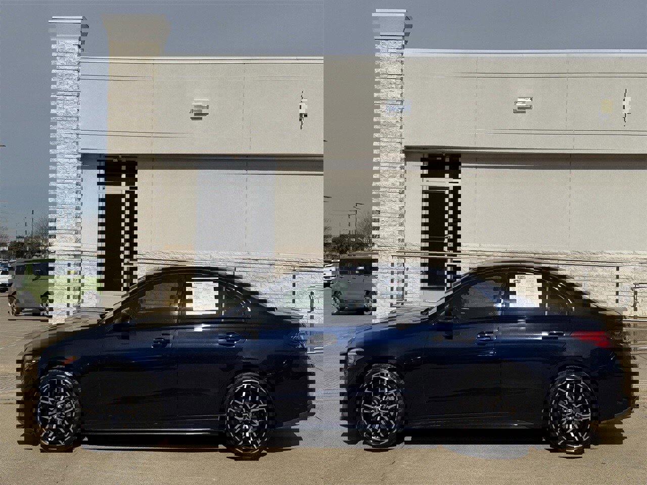 Used 2023 Mercedes-Benz C 300 Sedan image 3