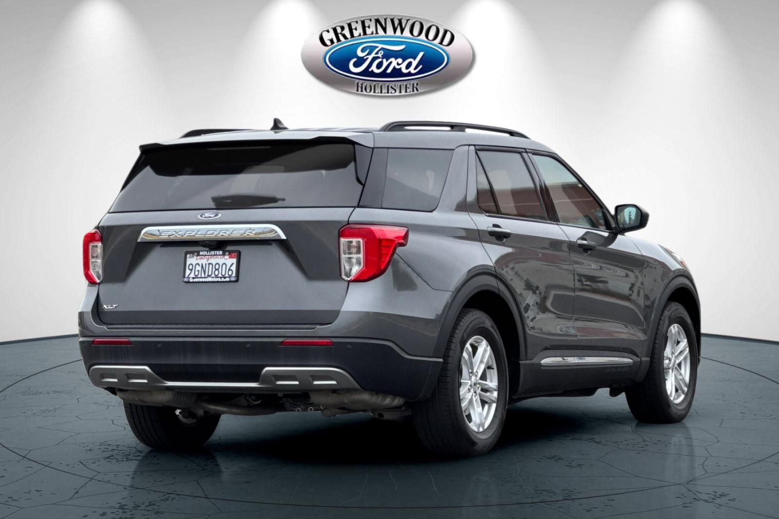 Certified 2023 Ford Explorer XLT w/ Equipment Group 202A image 4