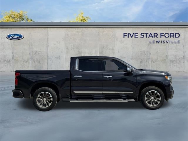 Used 2024 Chevrolet Silverado 1500 High Country w/ Technology Package AWD/4WD image 3