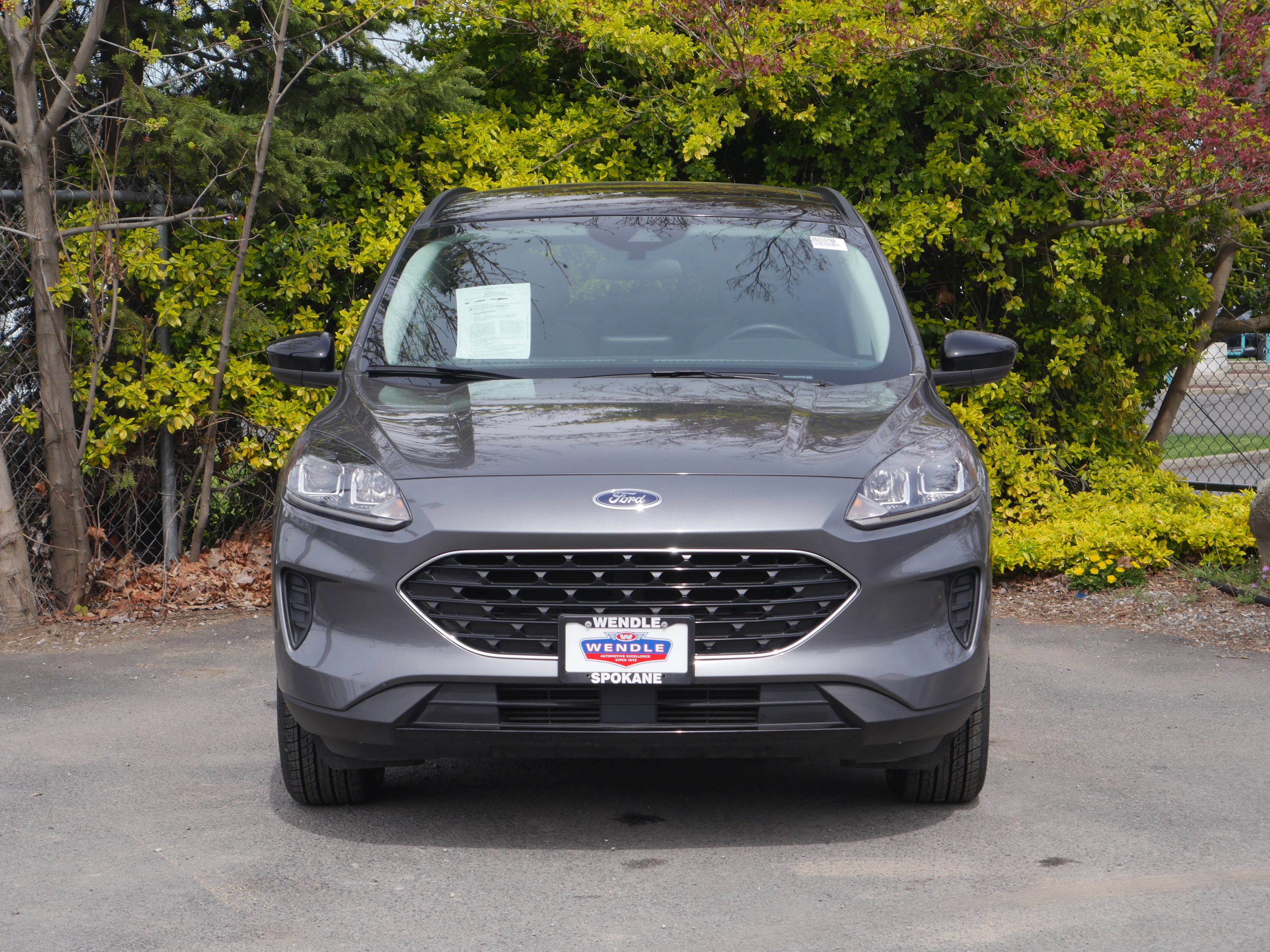 Certified 2022 Ford Escape SE w/ SE Sport Appearance Package AWD/4WD image 32