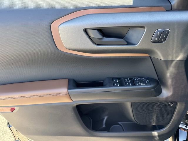 Certified 2025 Ford Bronco Sport Outer Banks w/ Outer Banks Tech Package+ AWD/4WD image 23