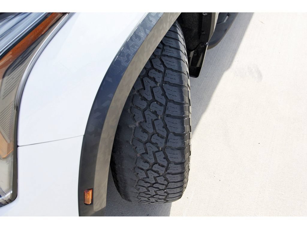 Used 2025 Toyota Sequoia TRD Pro AWD/4WD image 30