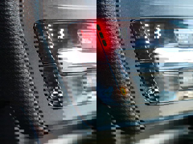 Certified 2020 Ford Explorer XLT w/ Equipment Group 202A image 31