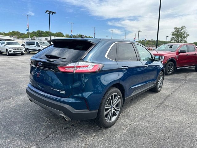 Certified 2020 Ford Edge Titanium FWD image 5