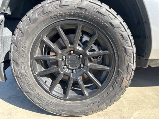 Used 2024 RAM 1500 Limited AWD/4WD image 3