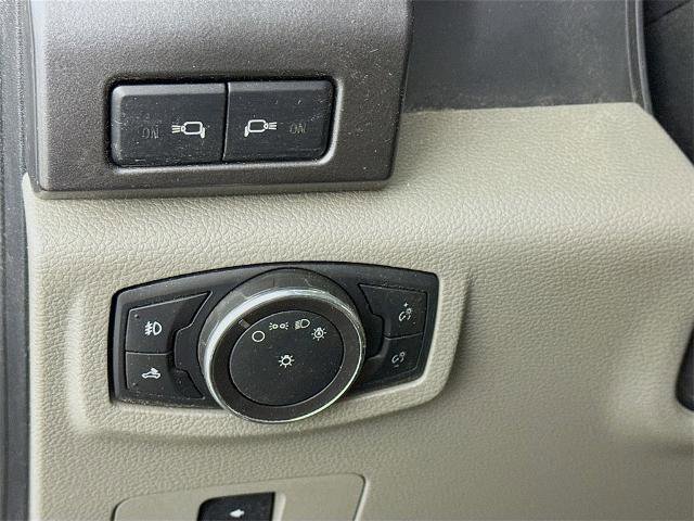 Certified 2017 Ford F350 XLT image 10