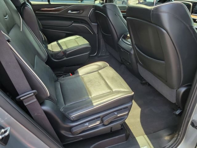 Used 2023 Cadillac Escalade Premium Luxury image 20