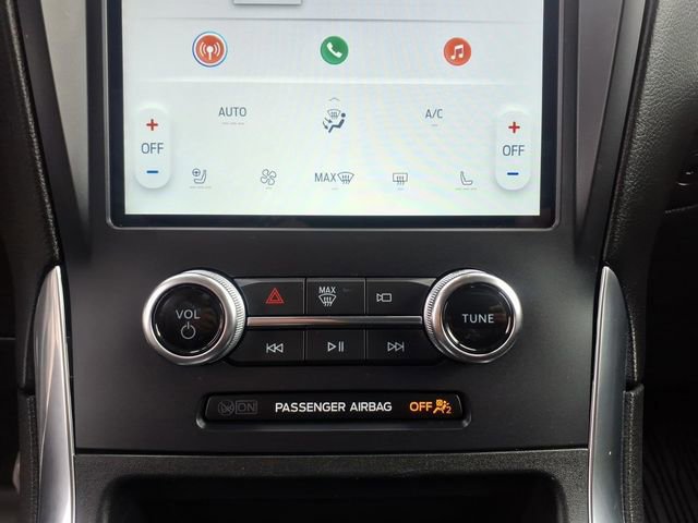 Certified 2024 Ford Edge Titanium image 21