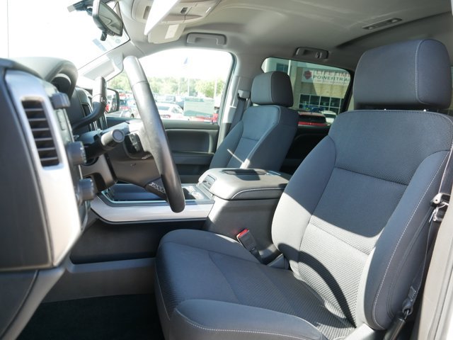 Used 2018 Chevrolet Silverado 1500 LT w/ All Star Edition AWD/4WD image 13