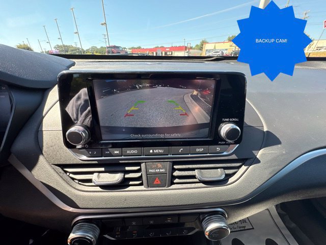 Used 2023 Nissan Altima 2.5 S FWD image 19