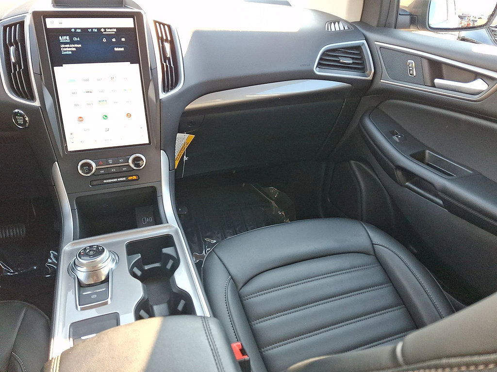 Certified 2024 Ford Edge SEL w/ Convenience Package AWD/4WD image 11