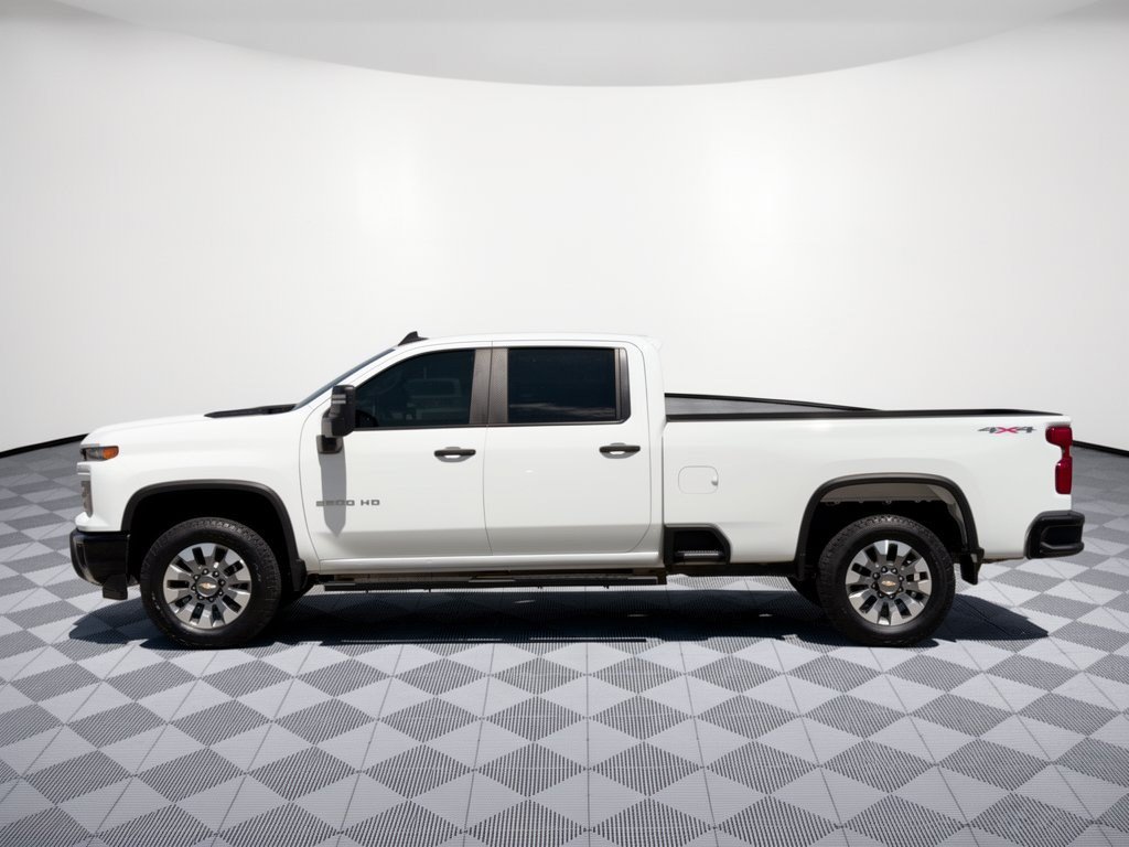Used 2025 Chevrolet Silverado 2500 Custom w/ Custom Convenience Package AWD/4WD image 2