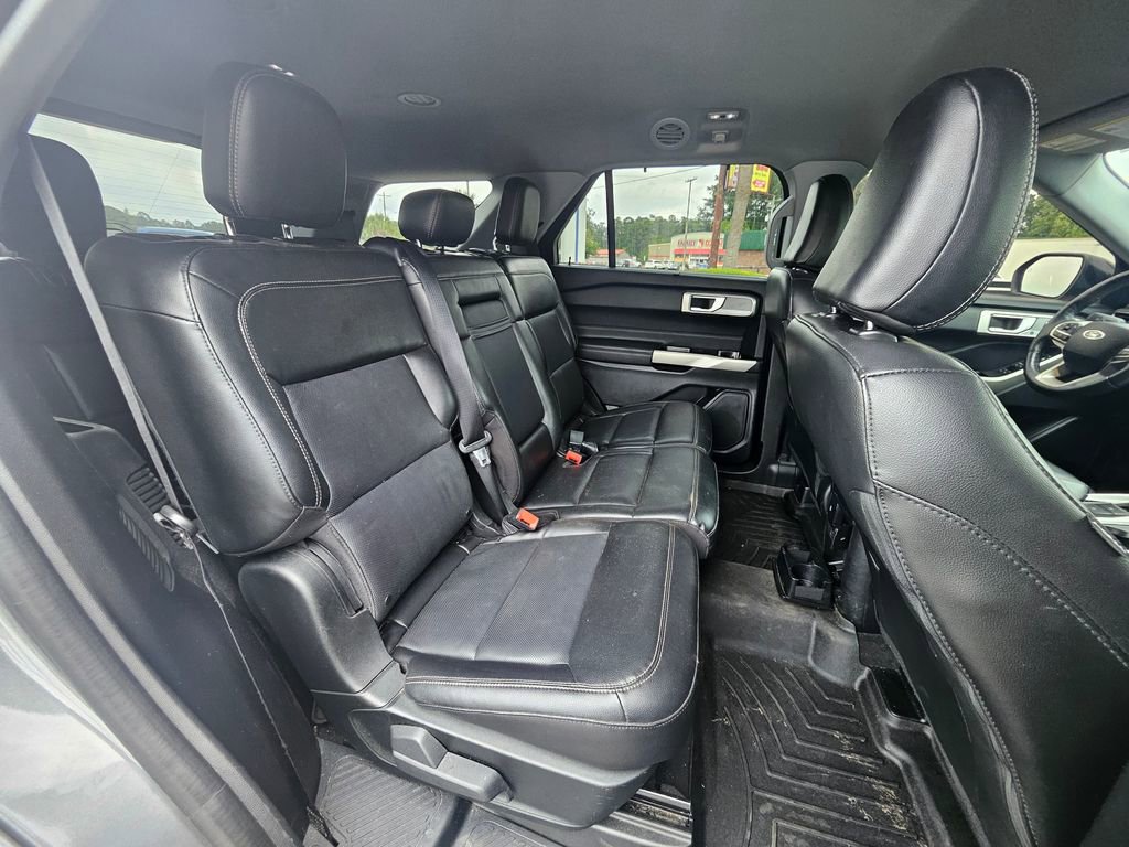 Certified 2022 Ford Explorer Limited AWD/4WD image 26