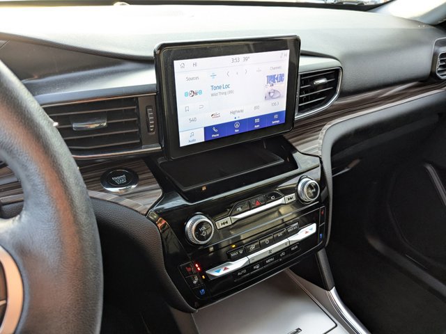 Certified 2023 Ford Explorer Limited w/ Hybrid Equipment Group 310A image 24