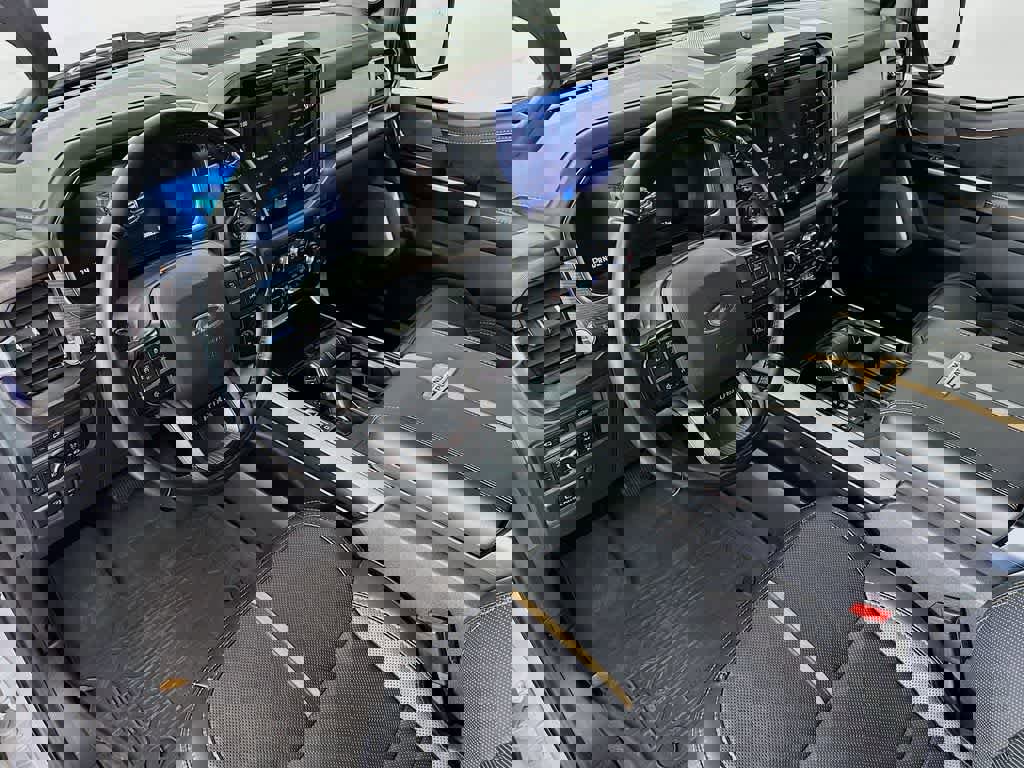 Certified 2023 Ford F150 Platinum w/ Equipment Group 701A High image 9