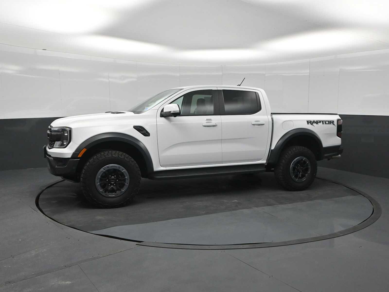 Certified 2024 Ford Ranger Raptor AWD/4WD image 4