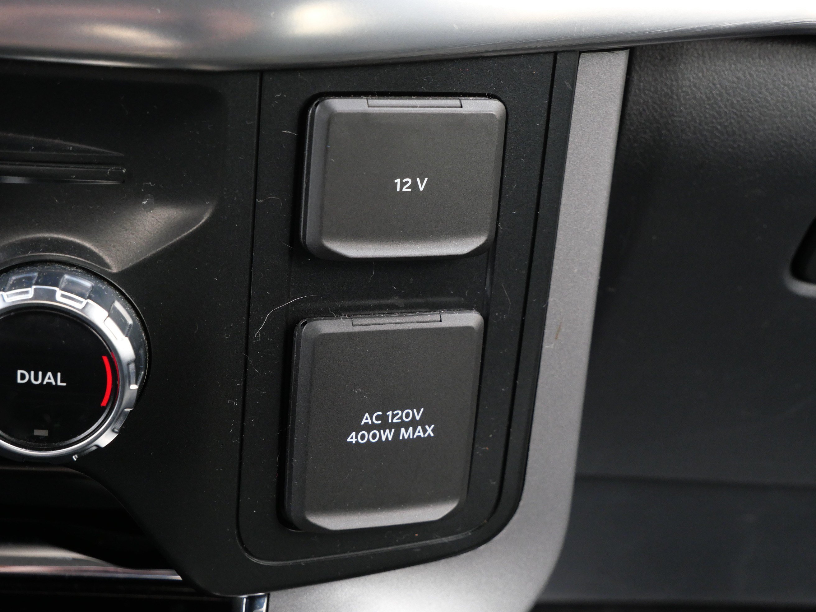Certified 2022 Ford F150 Lariat AWD/4WD image 32